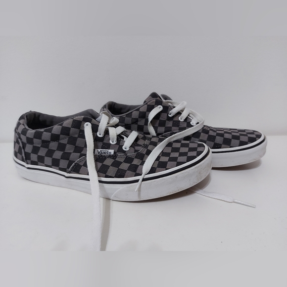 Checked Vans - Picture 4 of 10